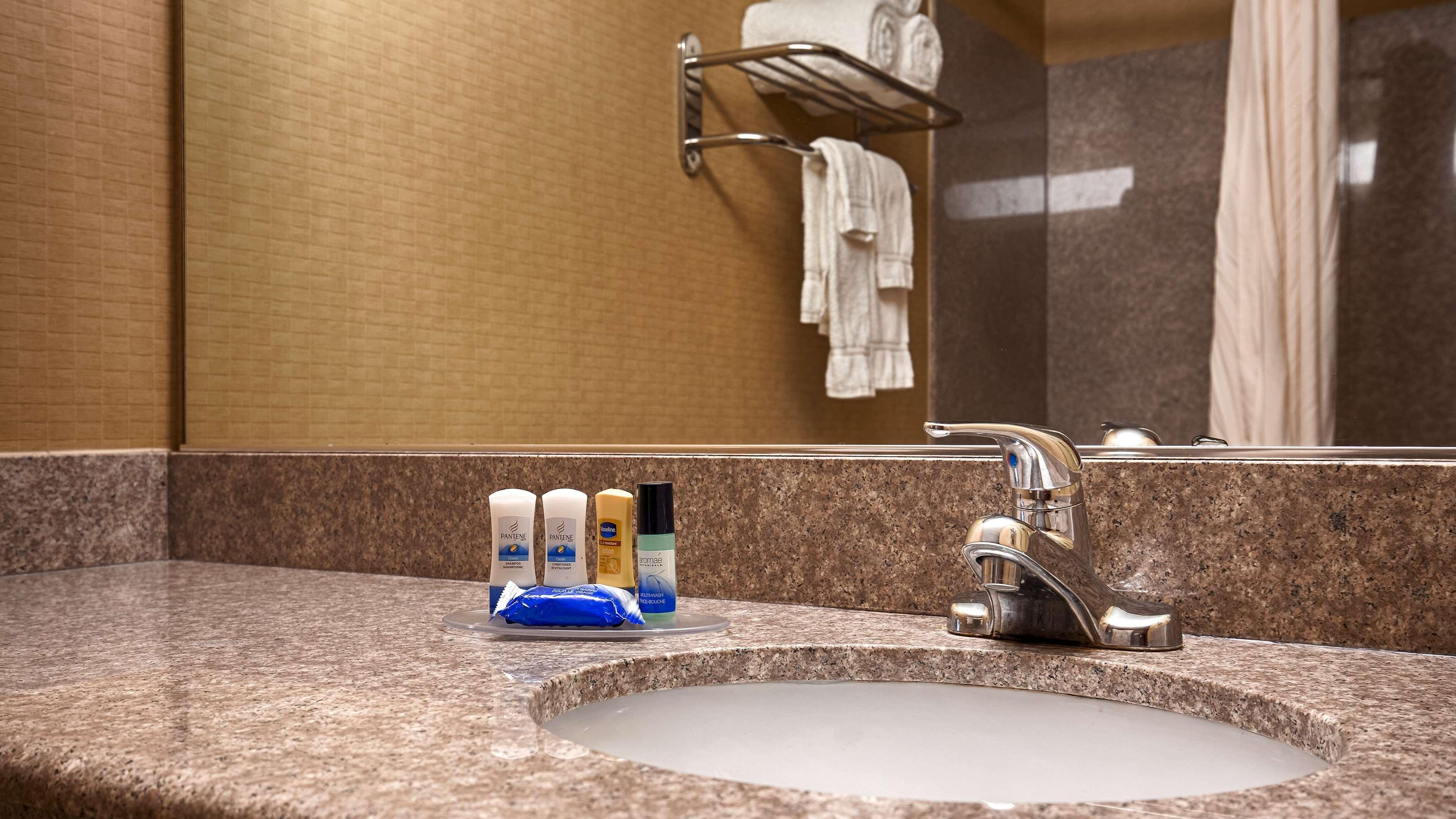 Best Western Dartmouth-New Bedford Exterior photo