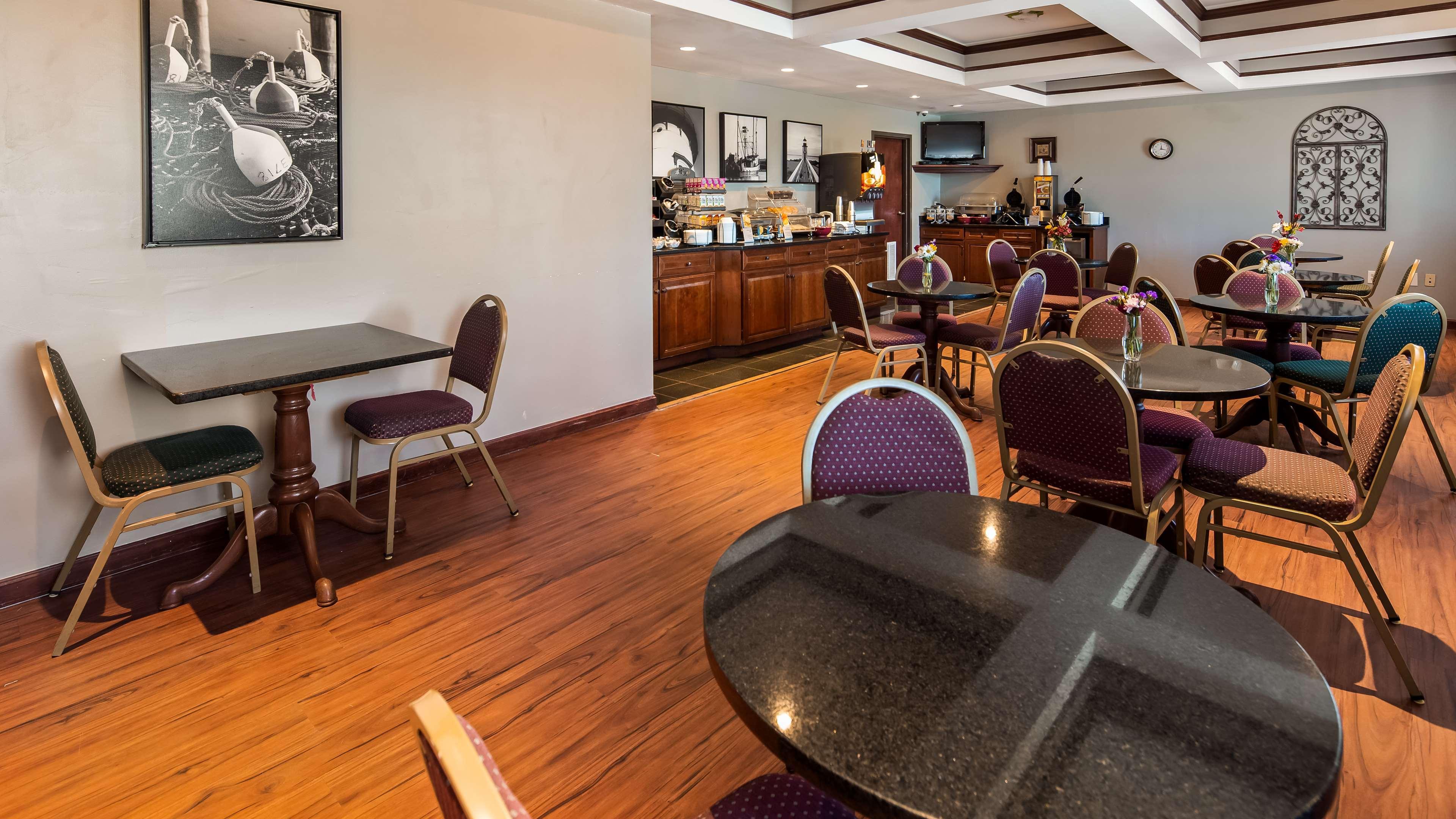 Best Western Dartmouth-New Bedford Exterior photo