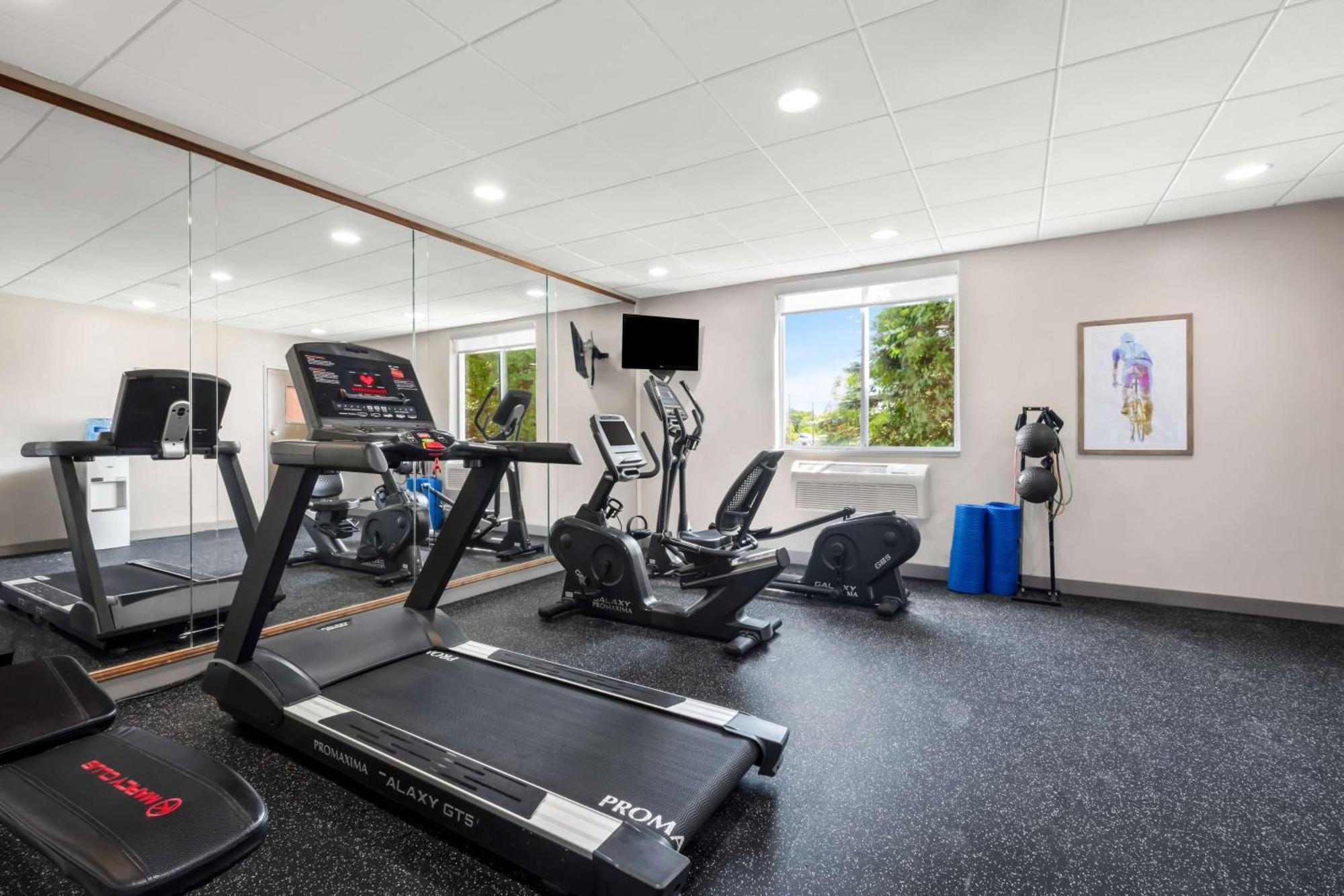 Best Western Dartmouth-New Bedford Exterior photo