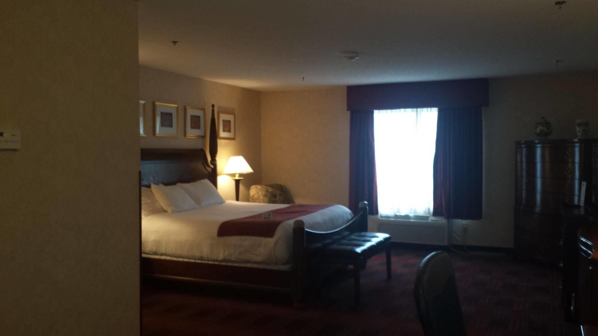 Best Western Dartmouth-New Bedford Exterior photo